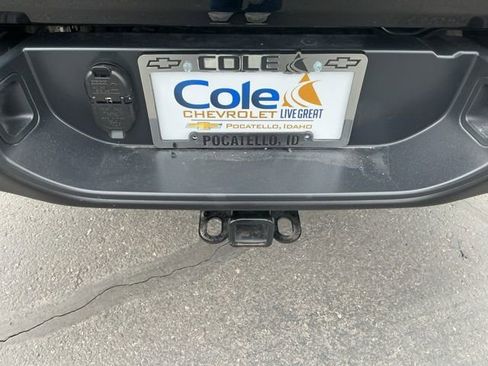 Used 2023 Jeep Gladiator Rubicon w/ Cold Weather Group image 6