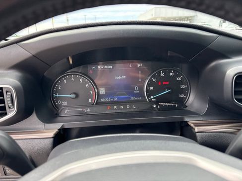 Used 2024 Ford Explorer Limited AWD/4WD image 24