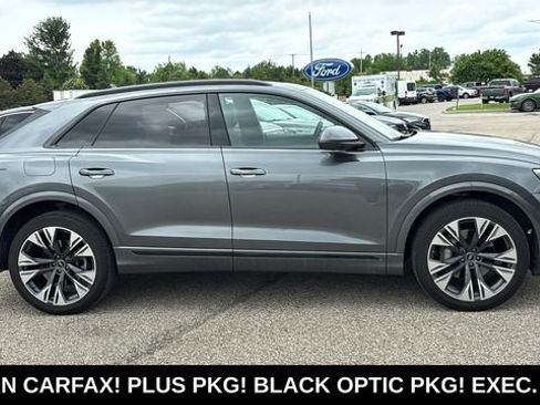 Used 2024 Audi Q8 Premium Plus AWD/4WD image 28