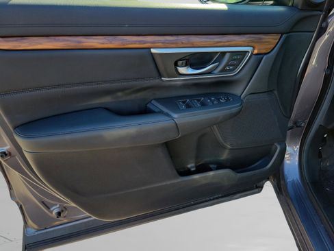 Used 2020 Honda CR-V EX-L image 16