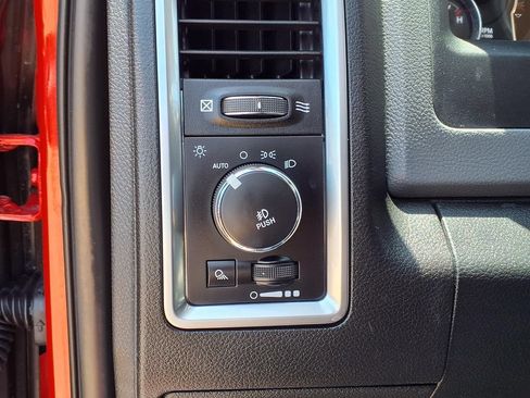 Used 2016 RAM 1500 Lone Star RWD image 5