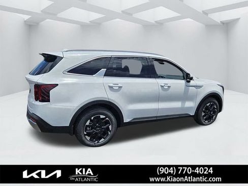New 2025 Kia Sorento S w/ Panoramic Sunroof Package FWD image 10