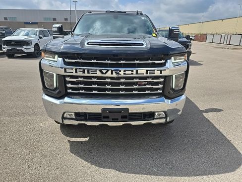 Used 2023 Chevrolet Silverado 2500 LTZ w/ LTZ Convenience Package II AWD/4WD image 2