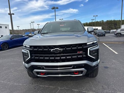 New 2026 Chevrolet Suburban Z71 w/ Comfort Package image 3