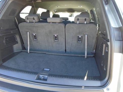 Certified 2025 GMC Acadia Elevation image 28