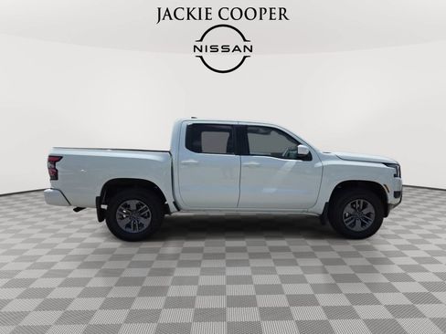 New 2025 Nissan Frontier SV AWD/4WD image 6