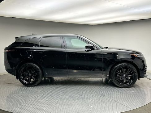 Certified 2023 Land Rover Range Rover Velar R-Dynamic S AWD/4WD image 4