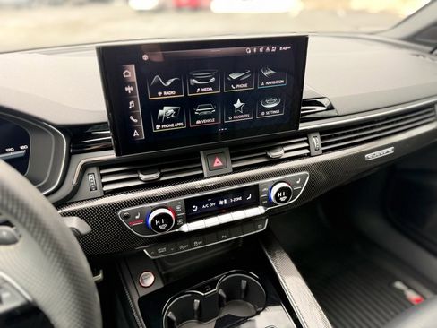 Used 2023 Audi S4 Premium Plus w/ Premium Plus Package image 18