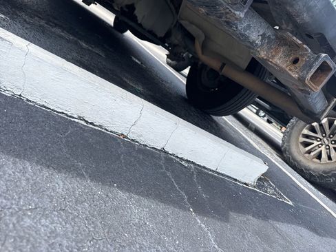 Used 2016 Ford F250 XL w/ Power Equipment Group image 36