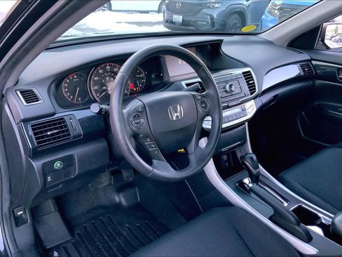 Used 2014 Honda Accord Sport image 17