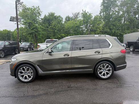 Used 2022 BMW X7 xDrive40i w/ Premium Package AWD/4WD image 4