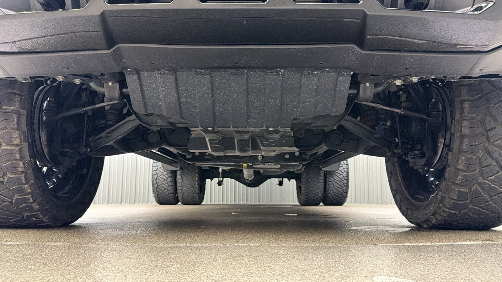Used 2025 GMC Sierra 3500 Denali Ultimate AWD/4WD image 15