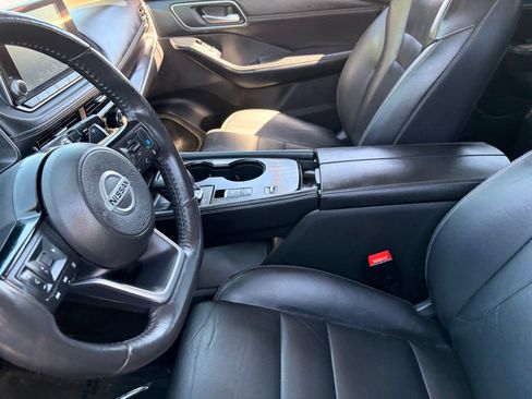 Used 2021 Nissan Rogue SL FWD image 18