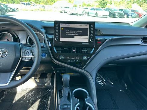 Used 2021 Toyota Camry LE w/ Audio Upgrade Package image 15