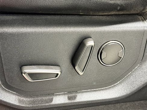 Used 2019 Ford F150 Raptor w/ Equipment Group 802A Luxury image 23