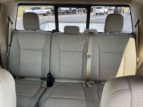 Used 2016 Ford F150 XLT w/ Equipment Group 302A Luxury AWD/4WD image 12