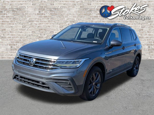 Certified 2023 Volkswagen Tiguan SE FWD image 8
