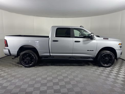 Used 2026 RAM 2500 Big Horn AWD/4WD image 6
