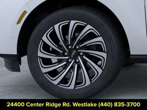 New 2026 Lincoln Navigator Black Label AWD/4WD image 19