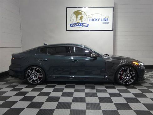 Used 2022 Kia Stinger GT2 AWD/4WD image 6