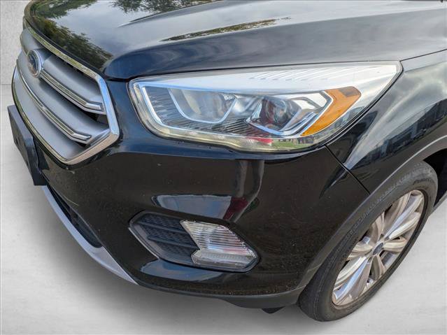 Used 2017 Ford Escape Titanium AWD/4WD image 9