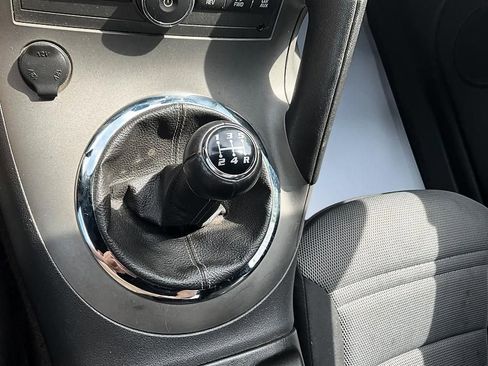 Used 2008 Pontiac Solstice Convertible RWD image 20