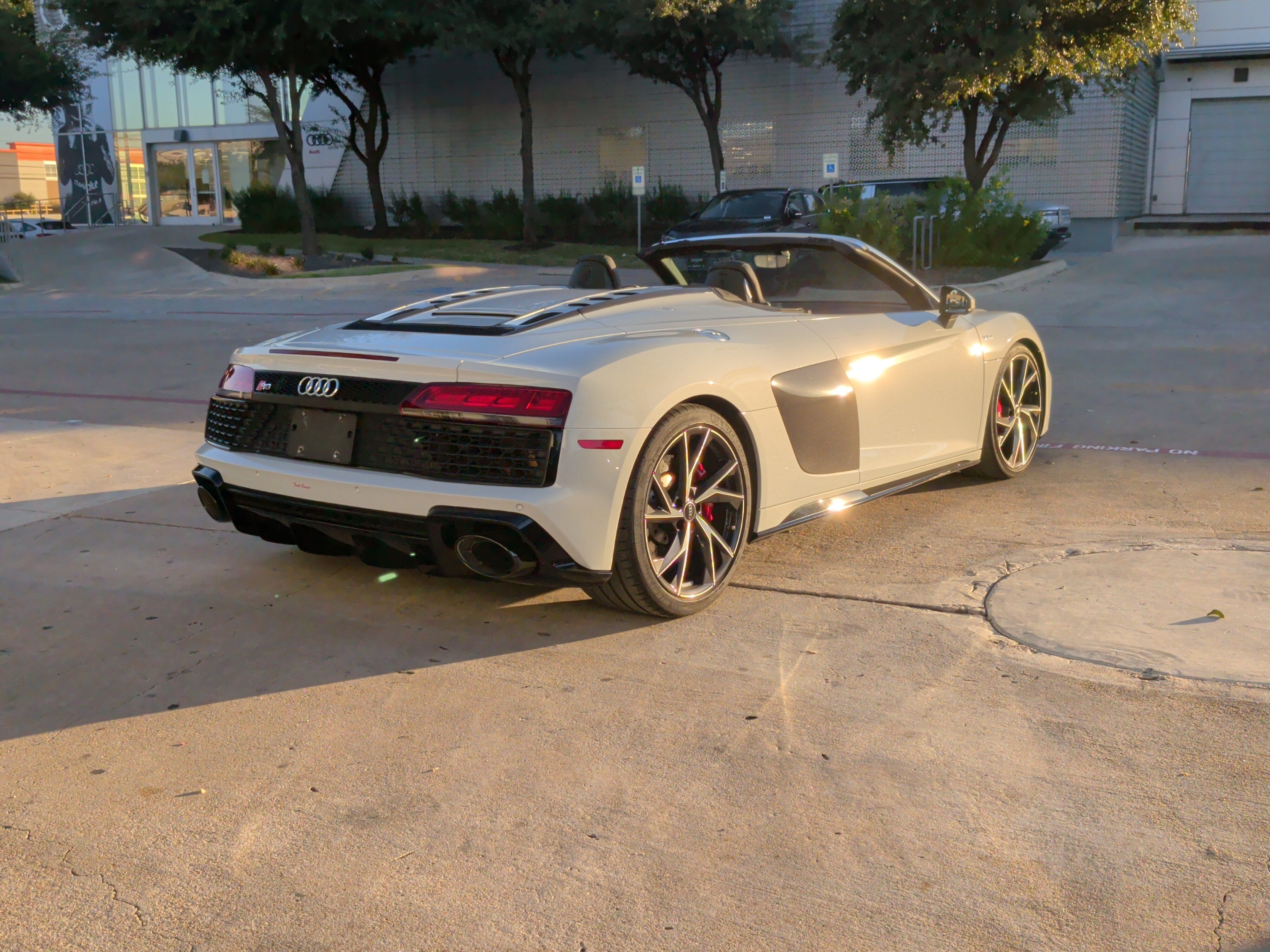 Used 2023 Audi R8 V10 performance RWD image 10
