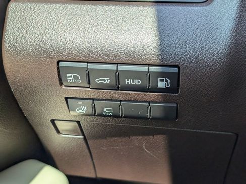 Used 2019 Lexus RX 450h AWD w/ Luxury Package image 22