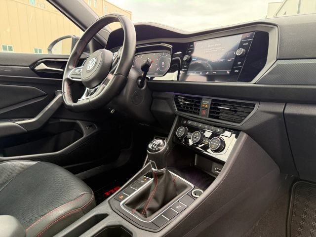 Used 2019 Volkswagen Jetta GLI Autobahn FWD image 24