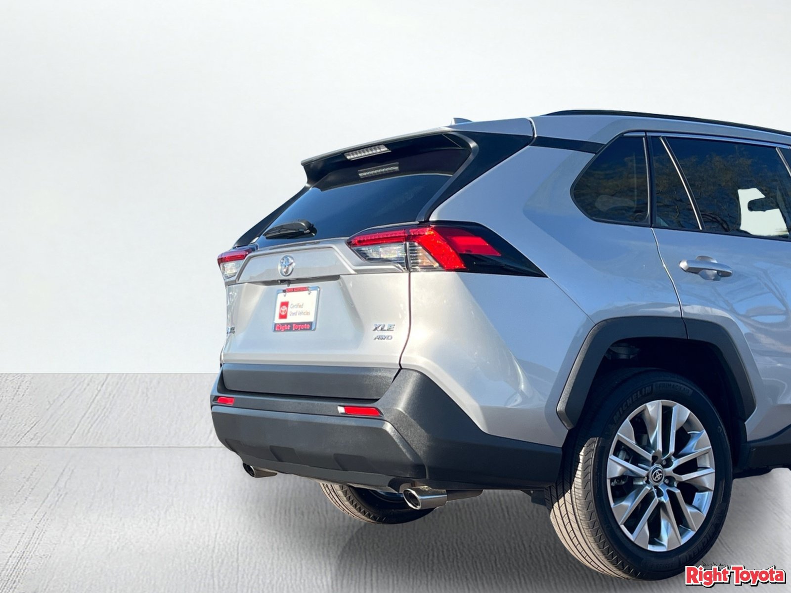 Certified 2025 Toyota RAV4 XLE Premium AWD/4WD image 12
