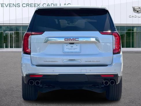Used 2021 GMC Yukon Denali w/ Denali Ultimate Package AWD/4WD image 4