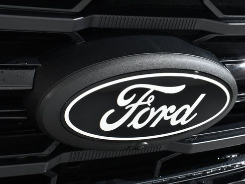 New 2026 Ford F150 XLT w/ Equipment Group 302A MID image 20