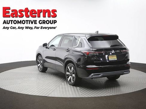 Used 2025 Mitsubishi Outlander SE AWD/4WD image 66