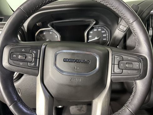Used 2022 GMC Sierra 2500 Denali image 11