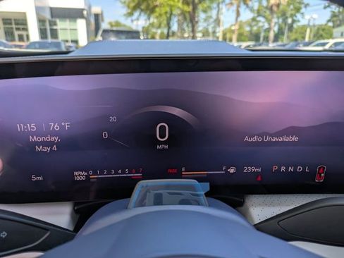 New 2026 Buick Enclave Avenir FWD image 34