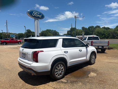 Used 2025 Hyundai Palisade SEL FWD image 5