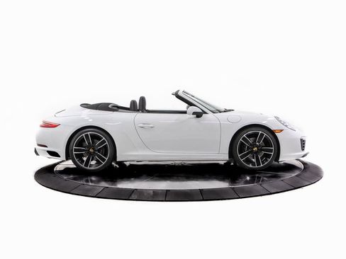 Certified 2018 Porsche 911 Carrera image 8