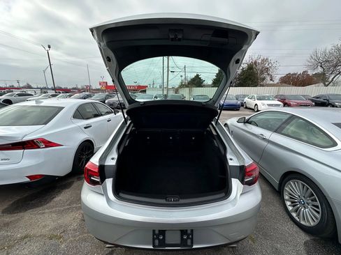 Used 2018 Buick Regal Essence image 19