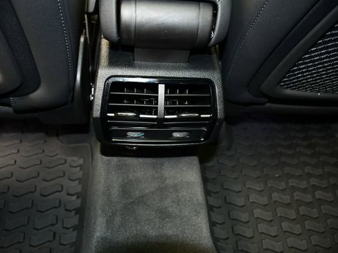 Certified 2023 Audi Q3 2.0T Premium w/ Convenience Package AWD/4WD image 32