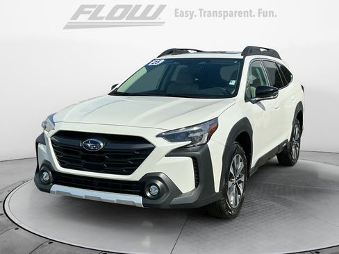 Certified 2025 Subaru Outback Limited XT AWD/4WD image 4