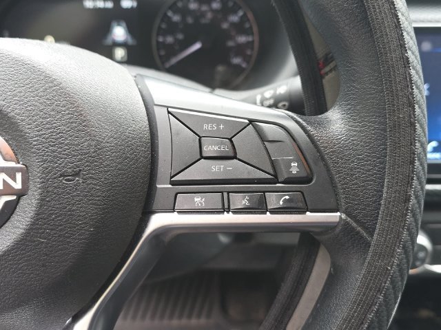 Used 2024 Nissan Kicks SV FWD image 16
