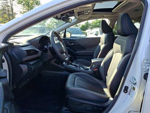 Used 2024 Subaru Crosstrek 2.5i Limited AWD/4WD image 13