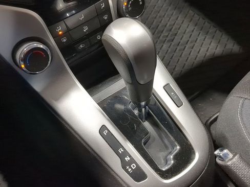 Used 2016 Chevrolet Cruze LT FWD image 31