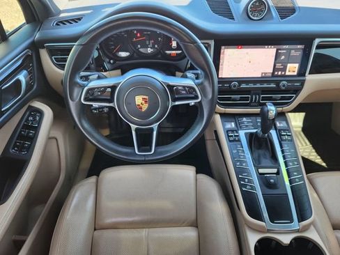 Used 2021 Porsche Macan AWD/4WD image 26