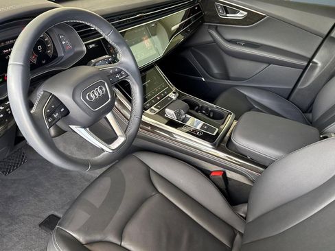 Used 2025 Audi Q7 2.0T Premium Plus w/ Premium Plus Package AWD/4WD image 4