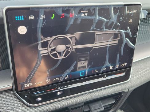 New 2026 Volkswagen Tiguan S image 9