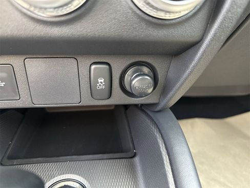 New 2025 Mitsubishi Outlander Sport ES image 27