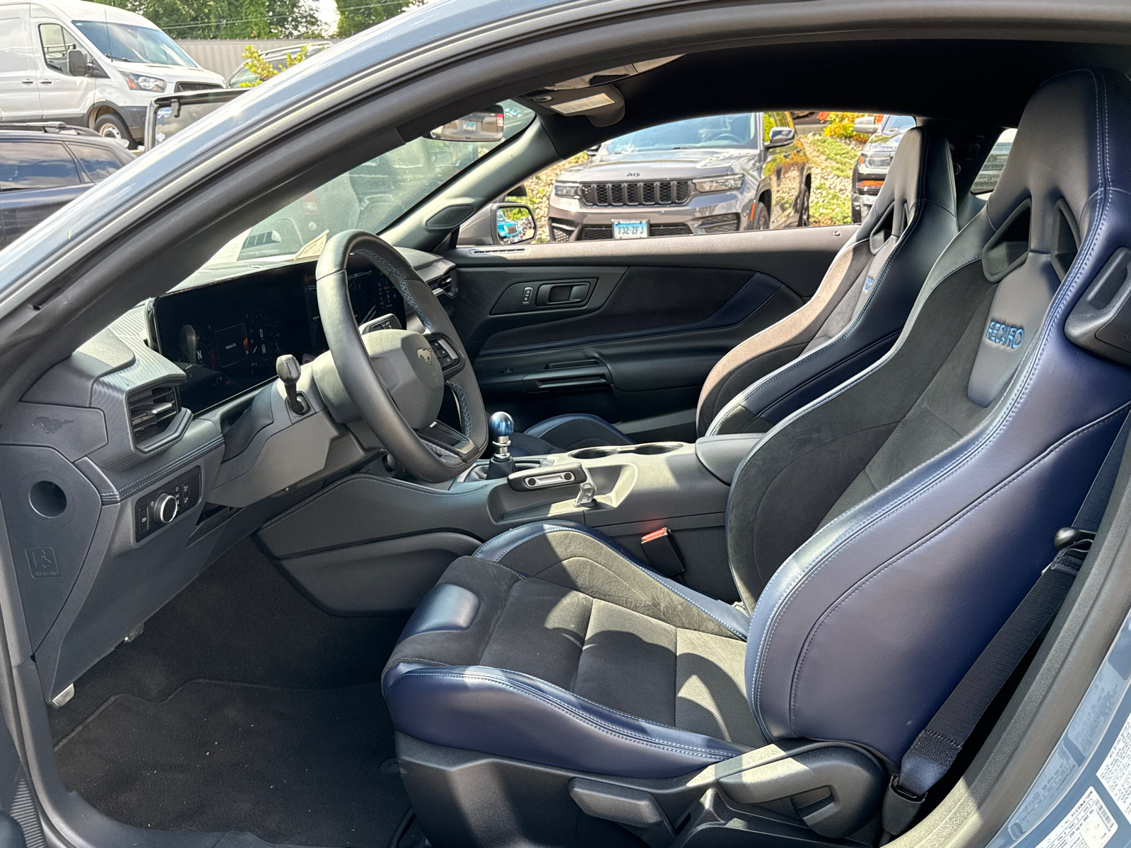 Used 2025 Ford Mustang Dark Horse RWD image 10