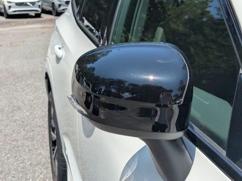 New 2026 Volvo XC60 B5 Core AWD/4WD image 10