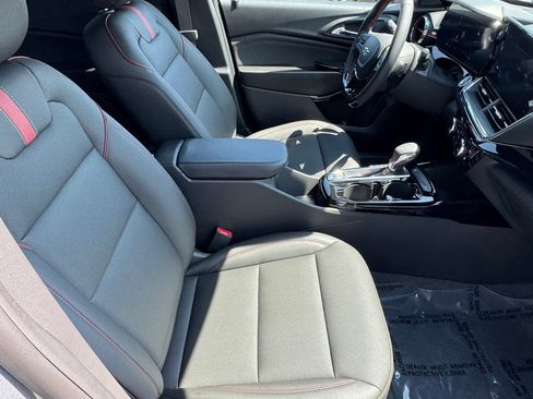 New 2026 Chevrolet Trax RS w/ Driver Confidence Package FWD image 8